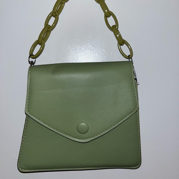 Green purse - Picture 1 of 3